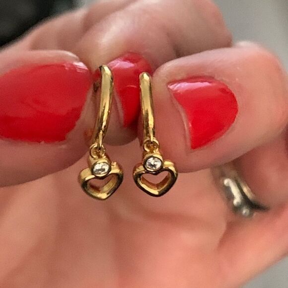 NWT Kate spade Huggies heart earrings N  - Picture 2 of 6